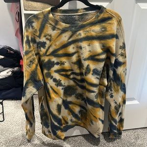 Comfy oversized crew neck